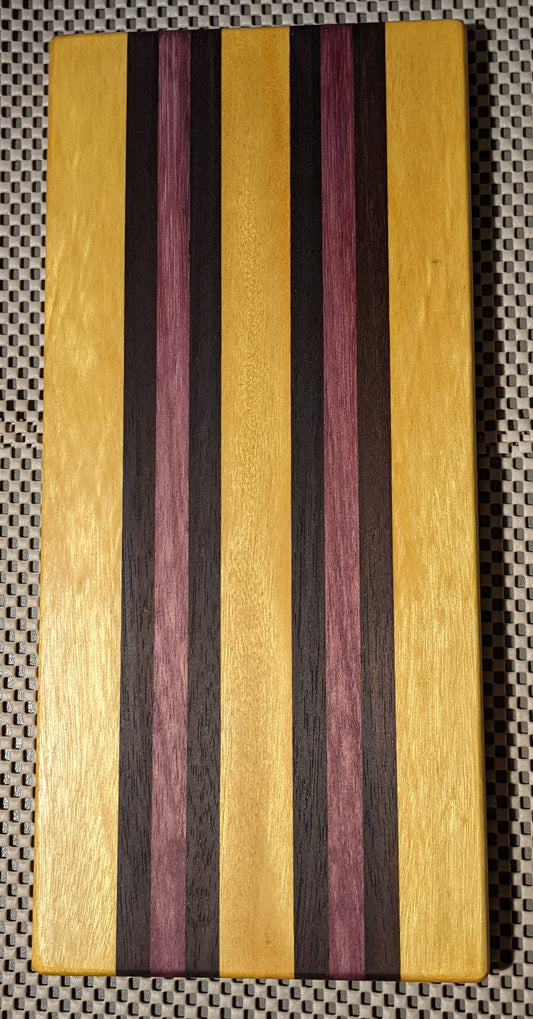 Medium cutting board 1