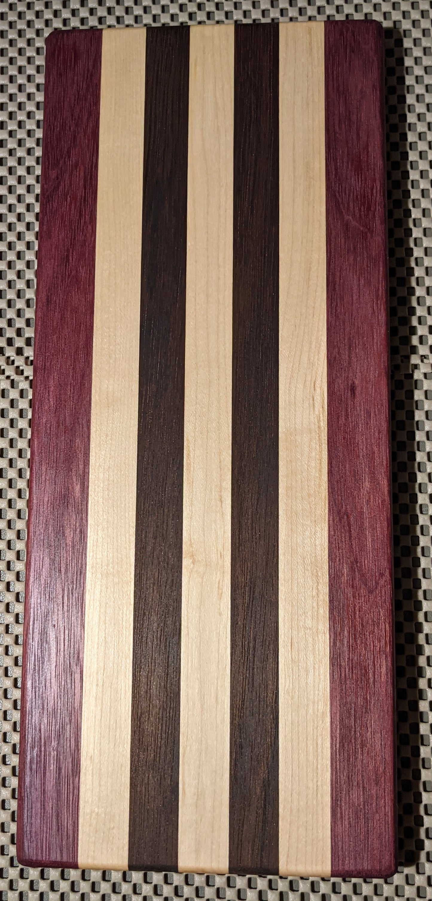 Medium cutting board 13