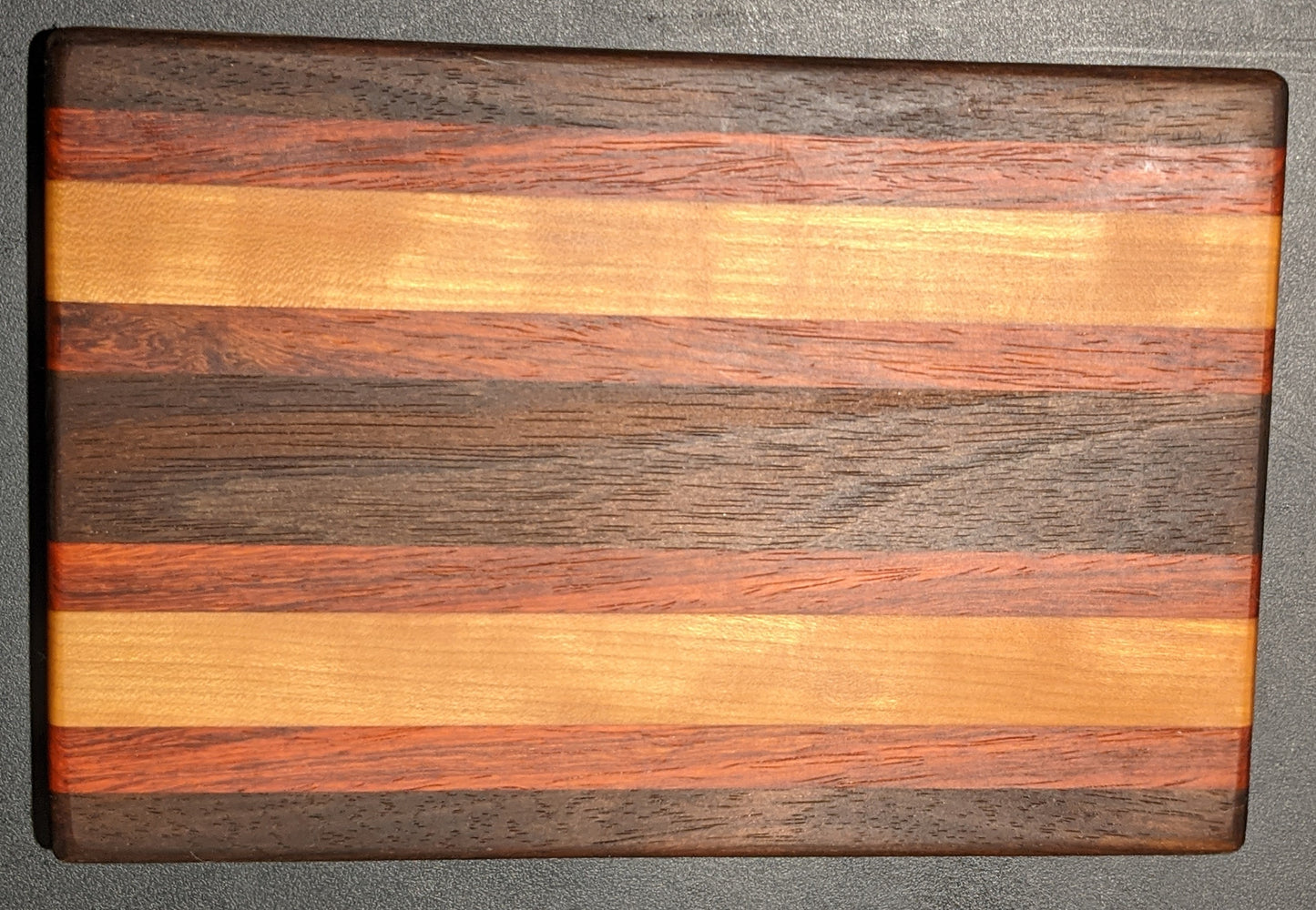 Small cutting board 1